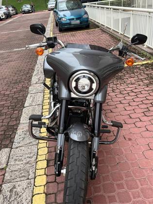 HARLEY-DAVIDSON SPORT GLIDE 